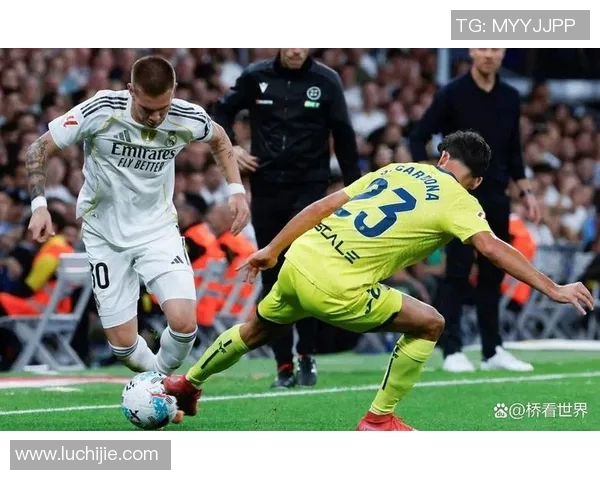 足球明星访谈视频无字幕版揭秘球场背后的故事与心声 足球明星访谈视频无字幕版揭秘球场背后的故事与心声