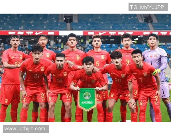 中国U22足球队迎战柬埔寨队力争在友谊赛中展现实力与风采 中国U22足球队迎战柬埔寨队力争在友谊赛中展现实力与风采