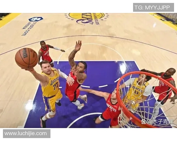 今天湖人对火箭精彩比赛回放全程回顾分析与精彩瞬间集锦 今天湖人对火箭精彩比赛回放全程回顾分析与精彩瞬间集锦