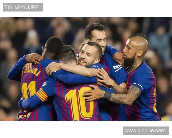 巴萨在欧冠对决中逆袭拜仁展现强大实力与团队合作精神 巴萨在欧冠对决中逆袭拜仁展现强大实力与团队合作精神